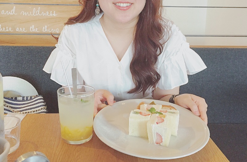 シャツコーデ